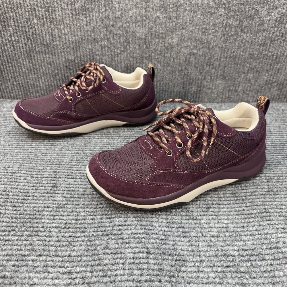 LL Bean Tek 2.5 Hiking Shoes Womens 8M Purple Waterproof Insulated Suede 504746 - Picture 1 of 11